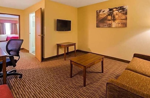 Pickerington Hotel | Executive Suites - Columbus East
