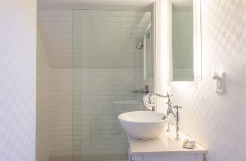 Exeter Hotel | Exeter Inn