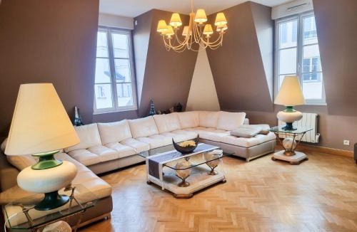 Le Plessis-Robinson Apartment | EXIGEHOME appartement de standing centre ville 3 chambres