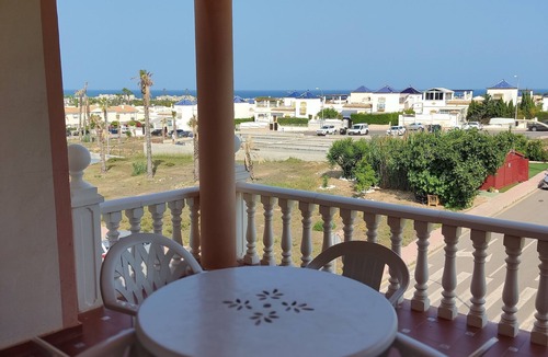 Los Balcones Apartment | Exklusive Sonnige Ferienwohnung mit Tollem Blick auf den Hafen & das Meer, Wifi
