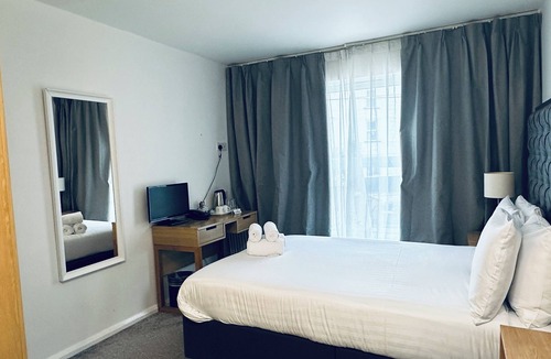 Exmouth Hotel | Exmouth Beach Hotel