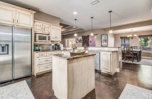 Milton House | Exotic Farm Stayn