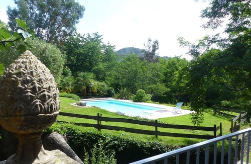 Pont-de-Labeaume House | Exotic Holiday Home in Ardèche with Swimming Pool