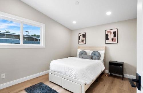 Lincoln Acres Apartment | Exotic Home Rexview by SD Stay