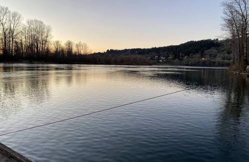 Salem House | Exotic Waterfront Getaway