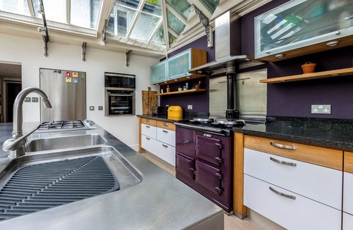 Cookham Dean Cottage | Expansive Countryside Cottage