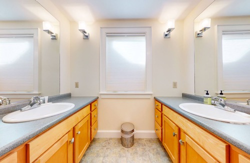 Waterville Valley House | Expansive home with game room, hot tub, firepit, & fireplace - walk to town