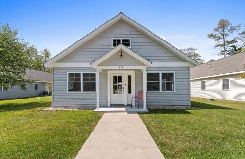Kendall House | Expansive Lakefront Home with Private Dock