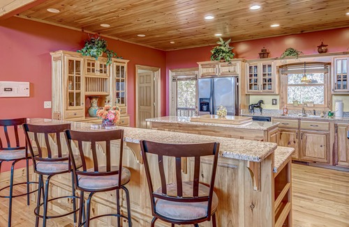 Morganton House | Expansive mountain lodging with game room, loft, WiFi, sweeping views & more
