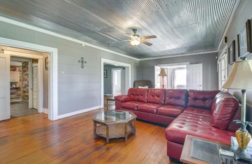 Wheatley House | Expansive Wheatley Home ~ 65 Mi to Memphis!