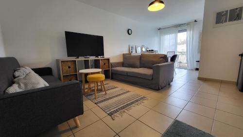 Grenade Apartment | expat renting - Le Grenadin - Piscine - Parking