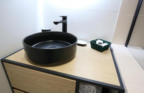Toulouse East Apartment | expat renting - Le Petit Matabiau - Netflix - Train station