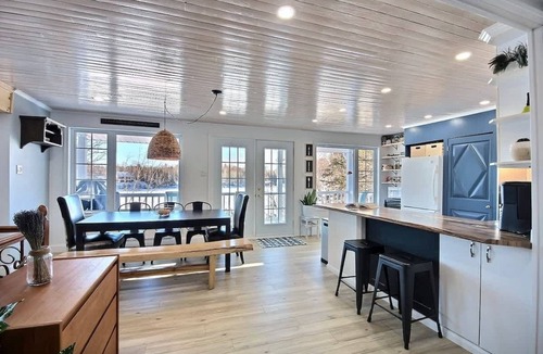 Saint-David-de-Falardeau Ski Chalet | Expatrié | Tavata Chalets | calme et lac