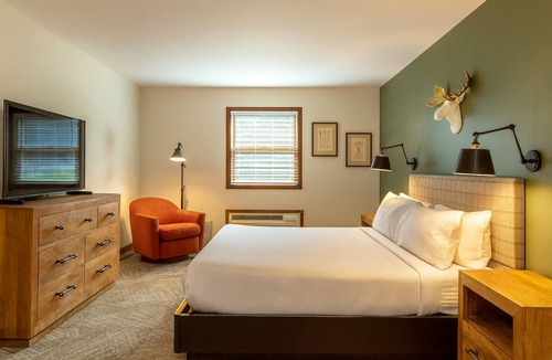Schroon Lake Hotel | Experience Adirondack Charm | Just Steps from the Schroon Lake | Onsite Pool