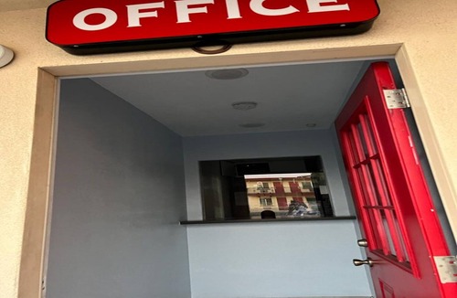 Oakland Hotel | Experience Affordable Family Comfort Near Oakland Zoo in 2 Queen Bed Room