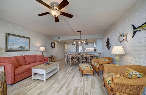 Shibui Sands Condo | Experience beachfront bliss at Coral Cay #130, a spacious 2BR condo in Port Aransas.