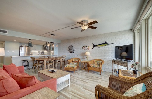 Shibui Sands Condo | Experience beachfront bliss at Coral Cay #130, a spacious 2BR condo in Port Aransas.