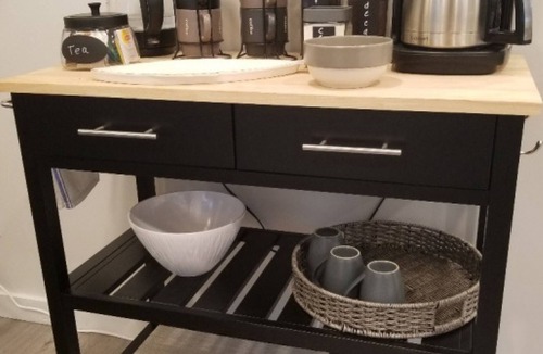 Quincy House | Experience Beautiful Lake Point!