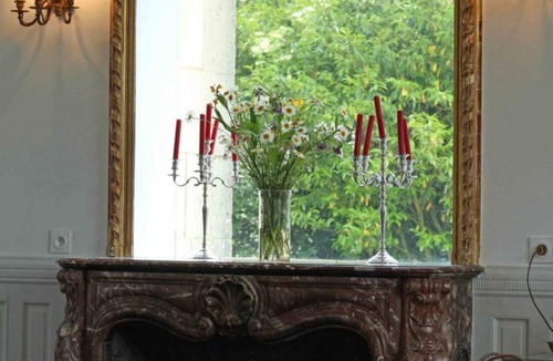 Bellavilliers Cottage | Experience Castle Charm with WiFi in Bellavilliers
