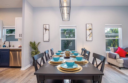 Denver Heights House | Experience Convenience w/4BR/2.5BA Near Alamodome