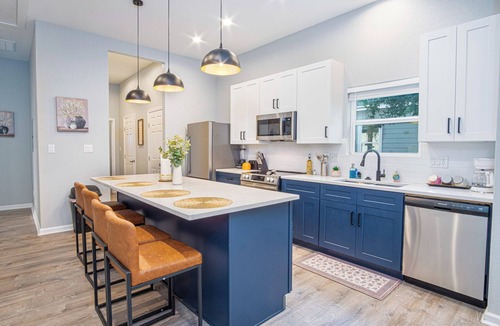 Denver Heights House | Experience Convenience w/4BR/2.5BA Near Alamodome