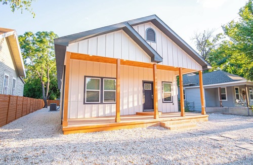 Denver Heights Cottage | Experience Convenience w/4br/3ba Near Alamodome