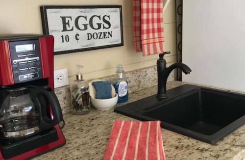 Eureka Springs Historic District Cottage | Experience Downtown in Cottage Downtown Eureka Springs