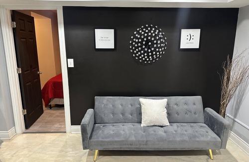 Bronzeville Condo | Experience Elegance at Paramount