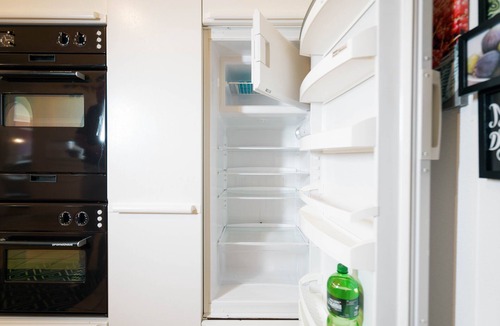 Weesen Apartment | "Experience Exclusivity and Scenic Views at Apartment Mariahalden, Weesen"