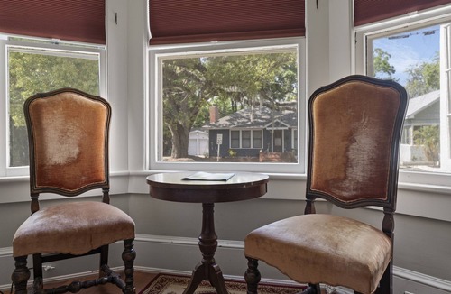 Downtown Historic District House | Experience History! Unbeatable location Downtown!