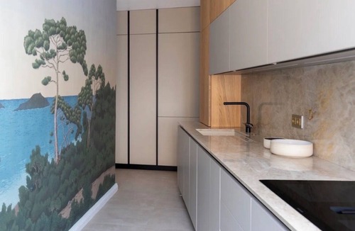 Hyeres City Centre Apartment | Experience Hyères on foot from this beautiful, central apartment.