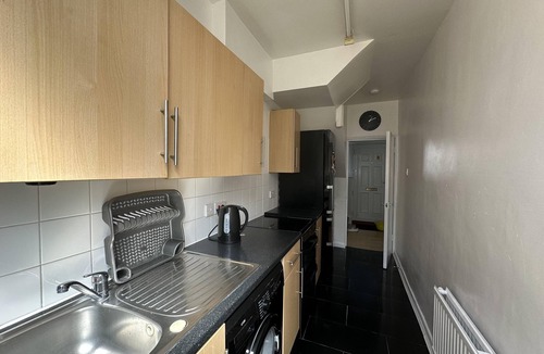 Downham House | Experience London with Easy