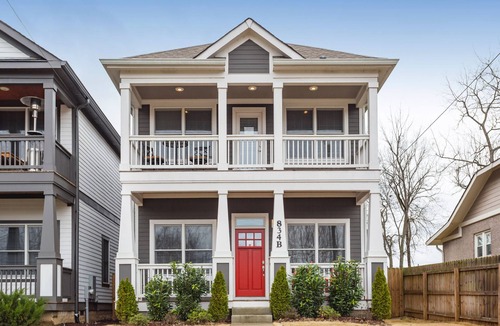 McFerrin Park House | Experience Nashville’s Ultimate Getaway with a Hot Tub, 3 Miles from downtown. n