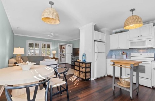 Tranquil Harbour House | Experience Oak Island at 'Playin Hooky': a cozy 3BR retreat with private pool.