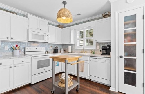Tranquil Harbour House | Experience Oak Island at 'Playin Hooky': a cozy 3BR retreat with private pool.