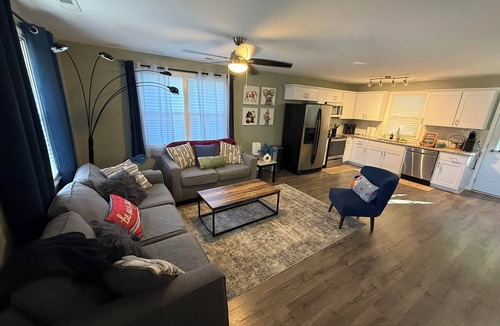Southeast Raleigh House | Experience Raleigh, 8 minutes from the heart.