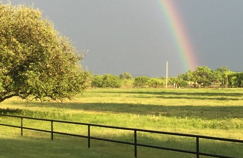 Santa Anna House | Experience Ranch Seclusion!