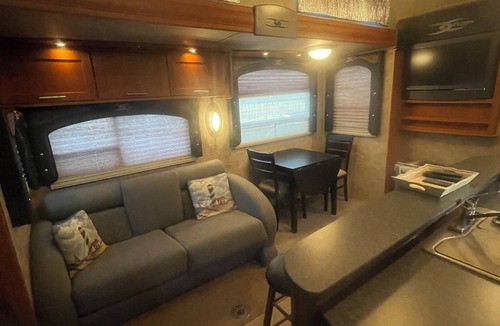 Galveston House | Experience RVing at Jamaica Beach RV resort without purchasing an RV!