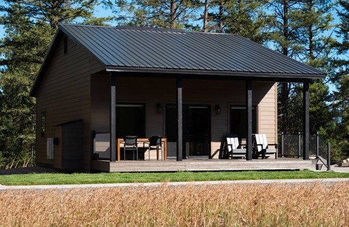 Lakeside House | Experience Simple Montana Luxury (Cottage #2)