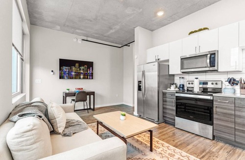St. Petersburg Apartment | Experience St. Pete: Charming 1-Bed by Tropicana
