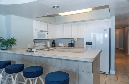 North Myrtle Beach Condo | Experience the beauty of North Myrtle Beach Beaches just steps away