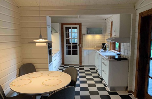 Alsgarde House | Experience the forest and sea