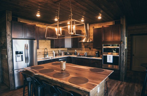Jasper Cabin | Experience the most stunning views the Ozarks have to offer