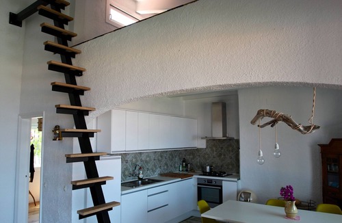 Portlligat House | Experience the sea (view) - holiday home with large garden & pool