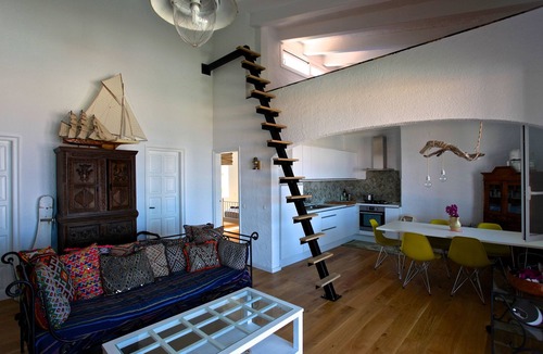 Portlligat House | Experience the sea (view) - holiday home with large garden & pool