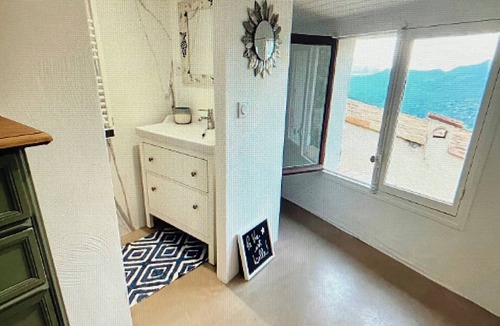Coaraze Apartment | Experience the sweetness of Provence in this cocoon in Coaraze