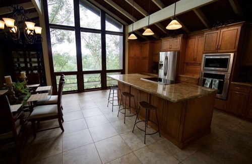 Mililani House | Experience The Ultimate Hawaiian Treehouse