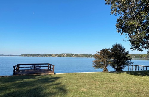Farmerville House | Experience Tranquility in Mercy Me Lake House on Lake D'Arbonne