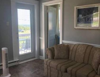 Twillingate House | Experience Tranquility Cricket Field Offers Charming Retreat in Twillingatate
