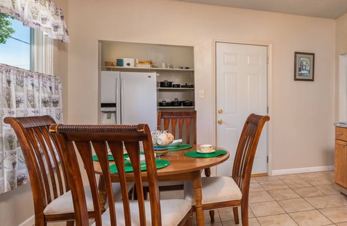 North End House | Experience Twin Cites, Spacious, Entire House